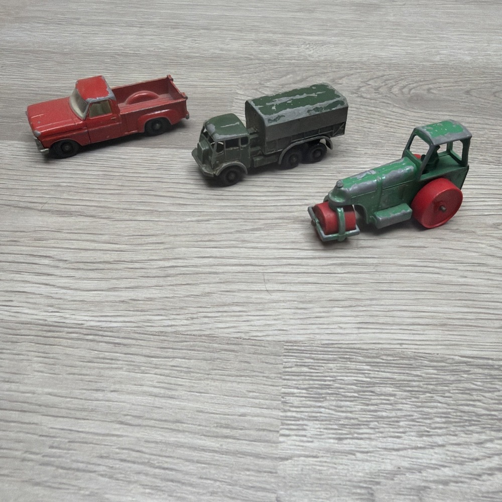 Matchbox Lesney No 6 Ford Pick Up, No 1 Aveling Barford Road Roller, No 62 GSL